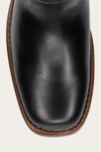 Load image into Gallery viewer, Frye Women CAMPUS 14L JET BLACK/SHADOW