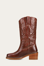 Load image into Gallery viewer, Frye Women KATE DECO STITCH AUBURN/RICHMOND