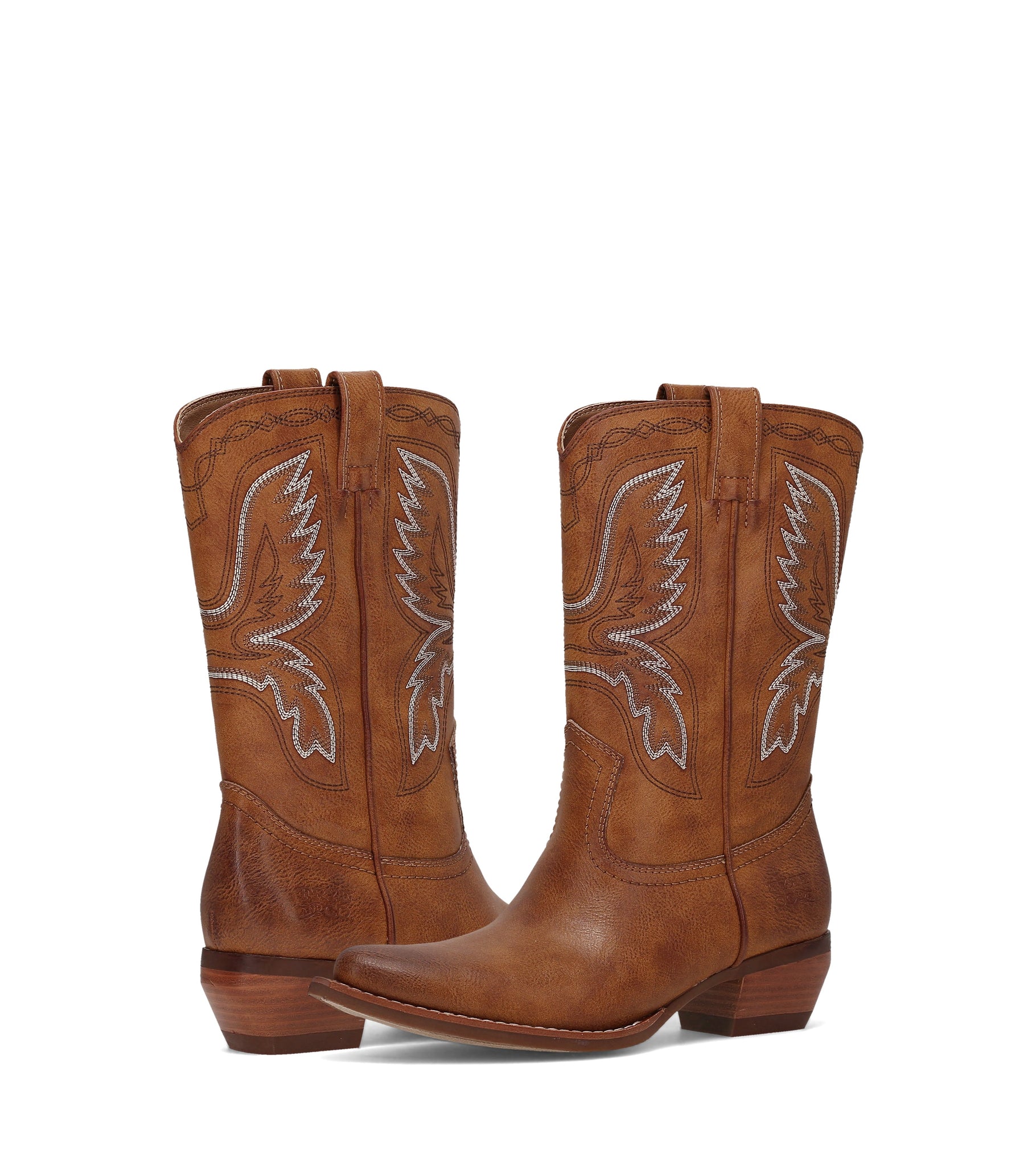 FRYE AND CO WOMEN IRLENE SHORT DECO STITCH CARAMEL