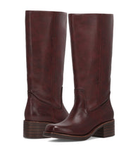 Load image into Gallery viewer, FRYE AND CO WOMEN MIRANDA14 MULBERRY/CAIRO