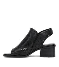 Load image into Gallery viewer, Frye and Co Women OASYS BLACK/NAPLES PU